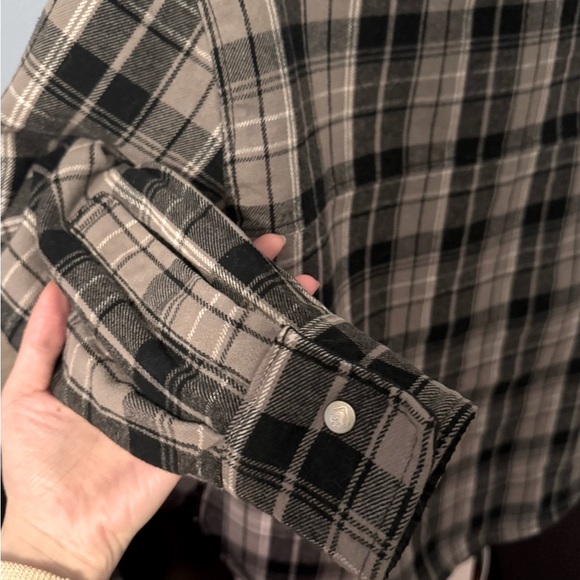 Converse reversible Black Plaid Jacket - Picture 5 of 10